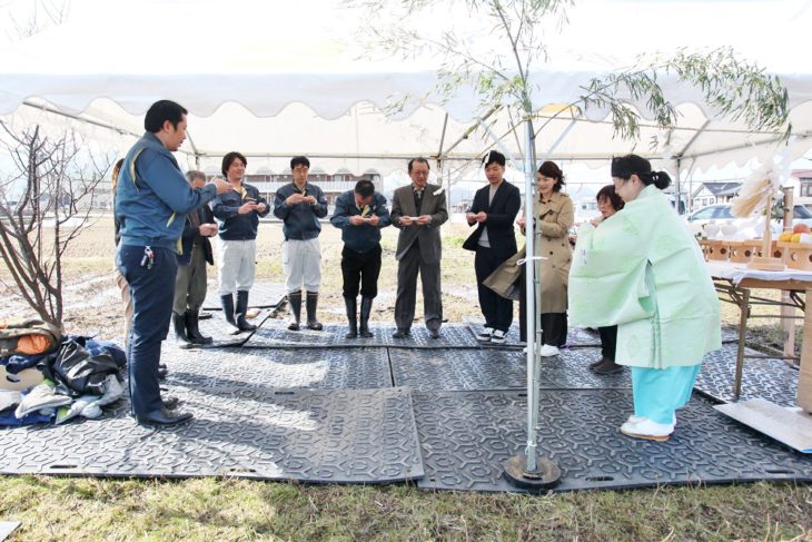 ｜上刈の家｜地鎮祭｜上越・糸魚川・妙高の工務店｜新築・リフォーム｜自然素材の注文住宅｜キノイエ｜カネタ建設｜高気密高断熱｜パッシブデザイン｜