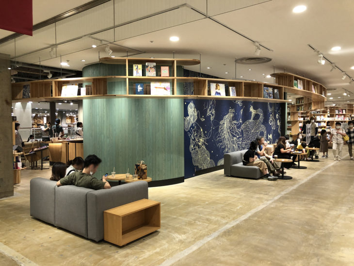 無印良品｜新潟｜直江津｜上越市｜世界最大｜BOOKS & CAFÉ｜MUJI BOOKS｜スターバックスコーヒー