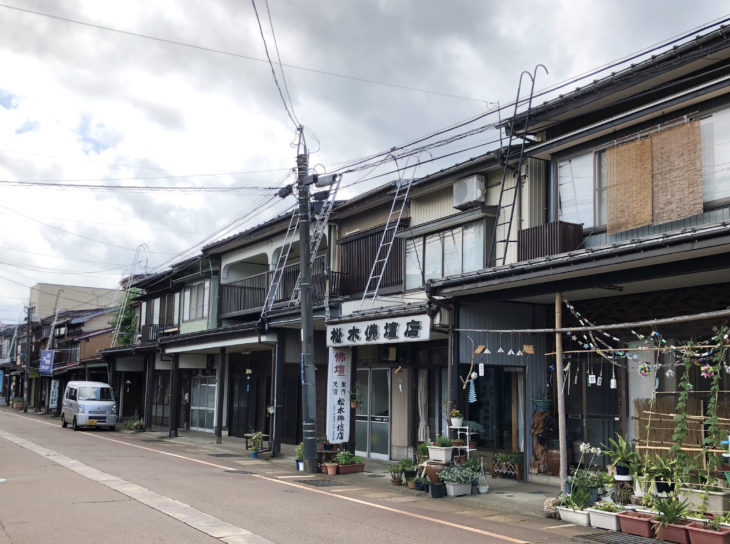 雁木通｜上越市高田｜小さな邸宅キノイエ｜カネタ建設